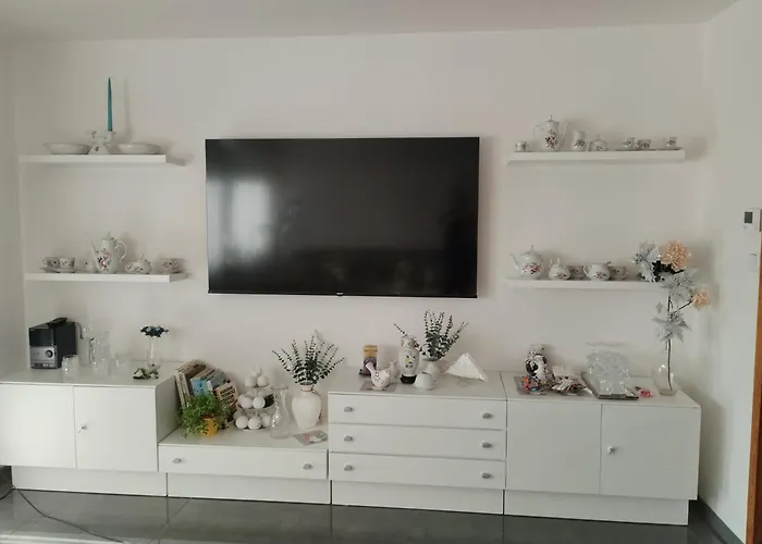 Irena بيت للعطل